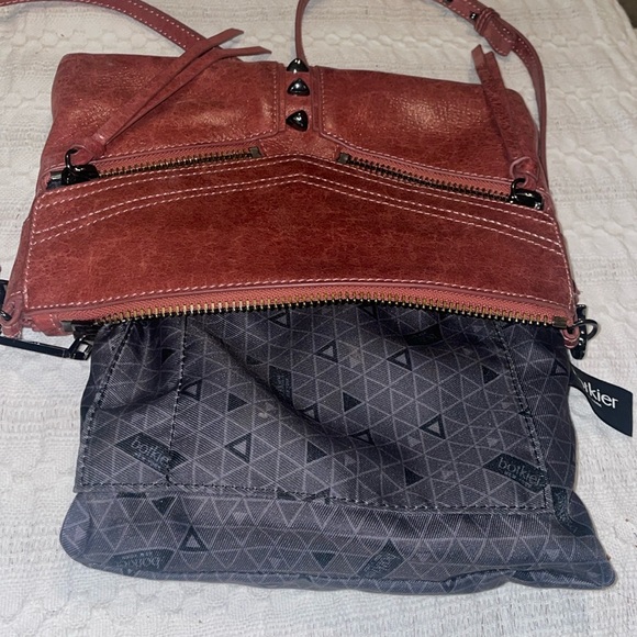 BOTKIER, NY TRIGGER Brown Leather CrossBody Bag with Studs & Fringes. - Picture 7 of 10